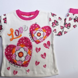 Love Yazılı Kalp Desenli Pijama Takımı